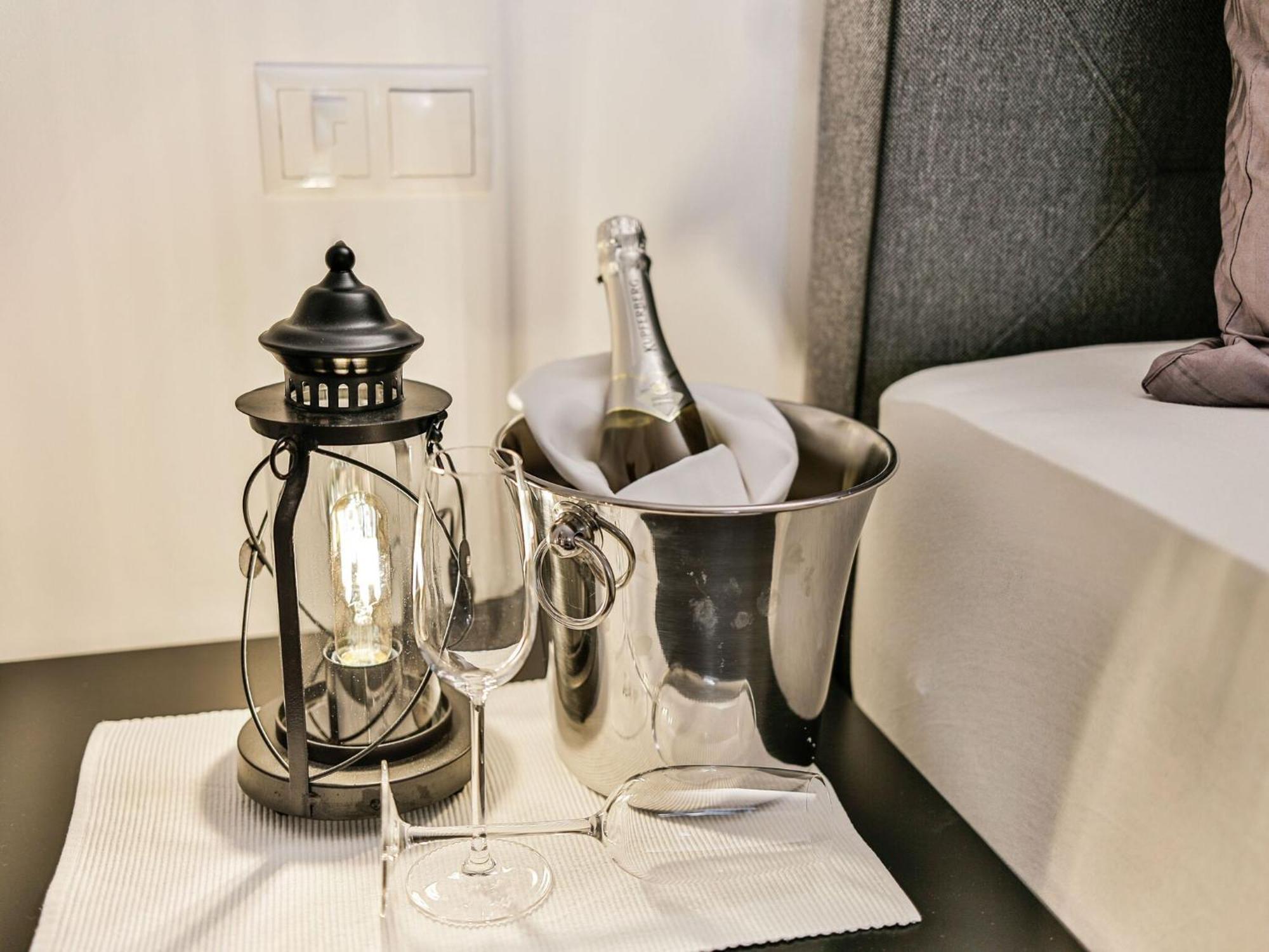 Elegant Apartment In Inzing With Terrace ภายนอก รูปภาพ