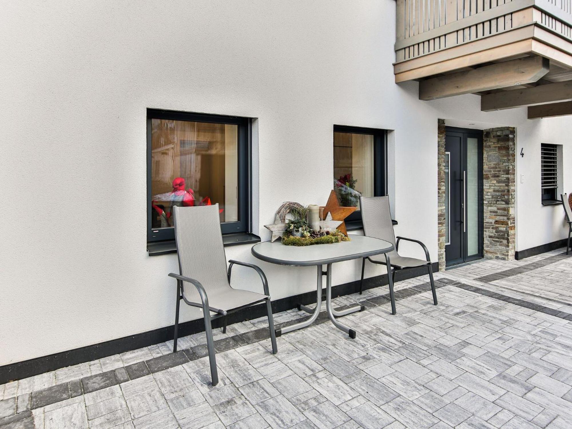 Elegant Apartment In Inzing With Terrace ภายนอก รูปภาพ